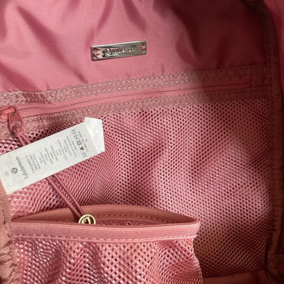 Lululemon City Adventurer Backpack 10L Cherry tint - Picture 5 of 5